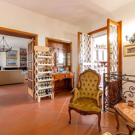 Il Gelso Bed & Breakfast 3*
